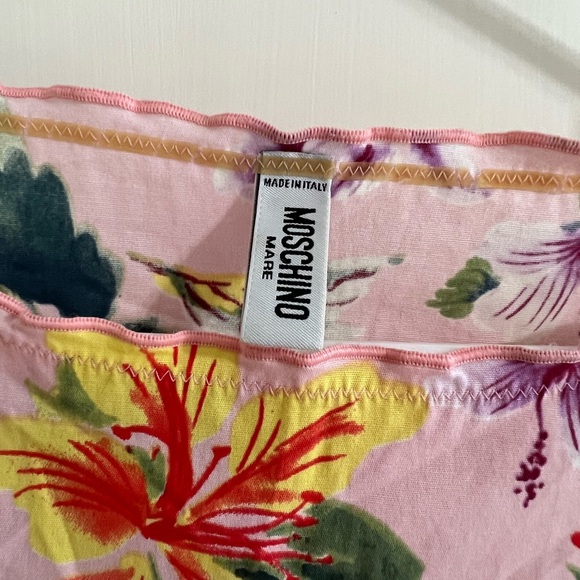Moschino Mare size XL size 38 floral top - Picture 2 of 3